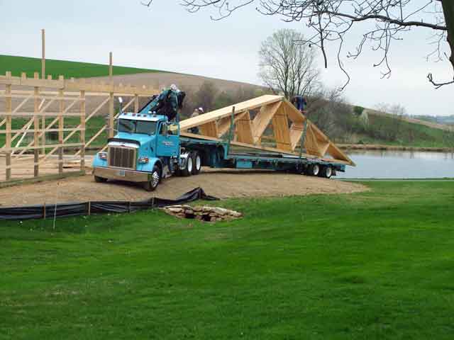 Monday Trusses Arrive